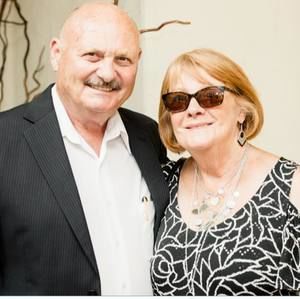 Meet your Posher, Sandy